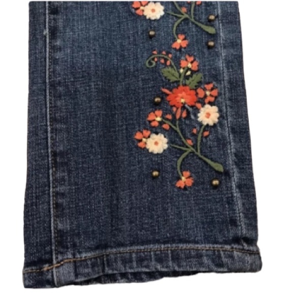 PILCRO HYPHEN MID RISE EMBROIDERED JEANS BY ANTHROPOLOGIE SIZE 28 - Picture 9 of 16